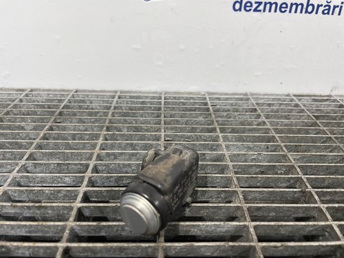 SENZOR PARCARE FATA MERCEDES ML ML - - (2005 2008)