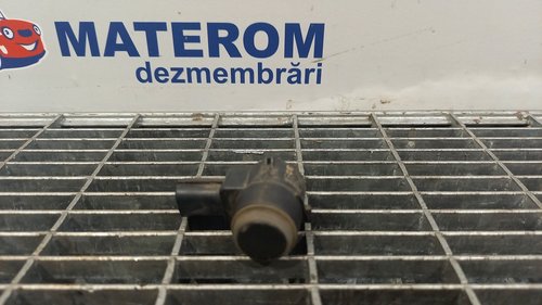 SENZOR PARCARE FATA OPEL MERIVA B - - (2010 2014)