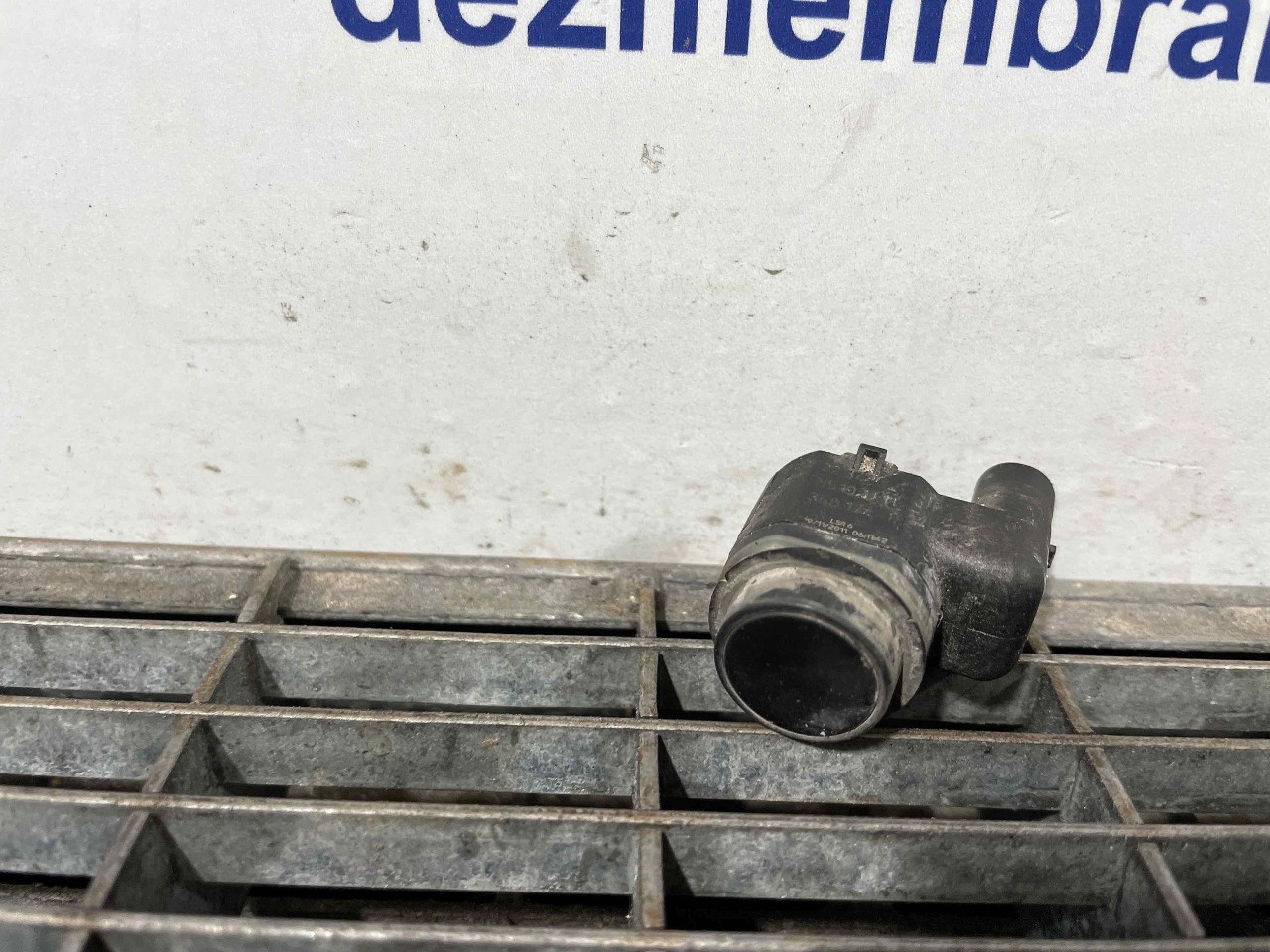 SENZOR PARCARE FATA VW TIGUAN - - (2010 2015)
