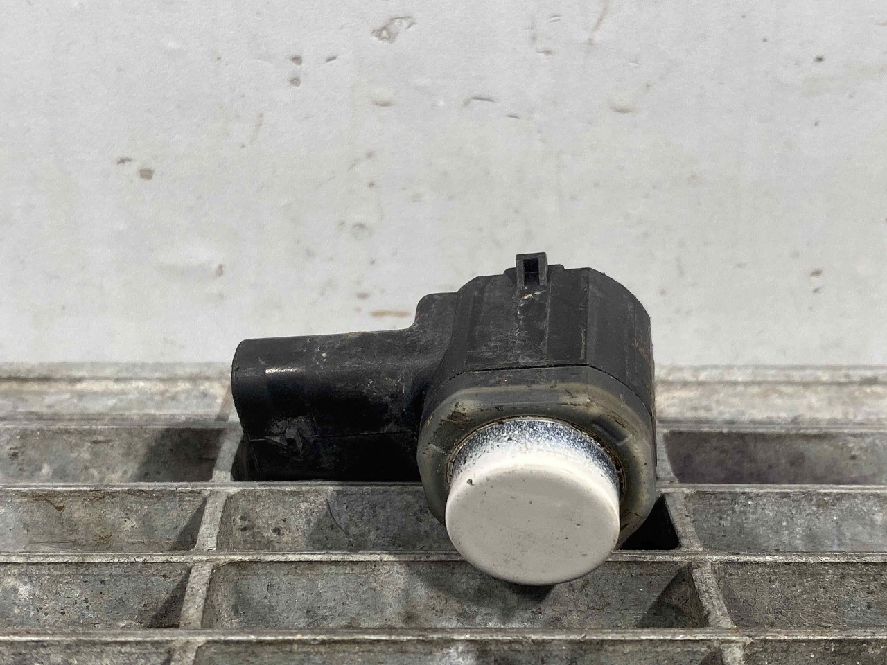 SENZOR PARCARE FATA VW TIGUAN TIGUAN - - (2007 2010)