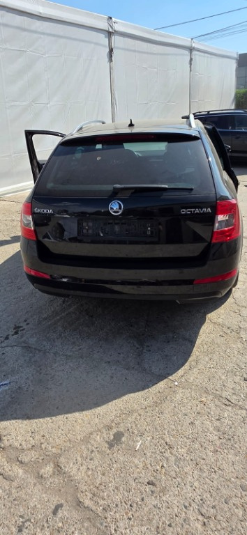 Senzor parcare Skoda Octavia 3 1.6 TDI cod motor CXX an 2016