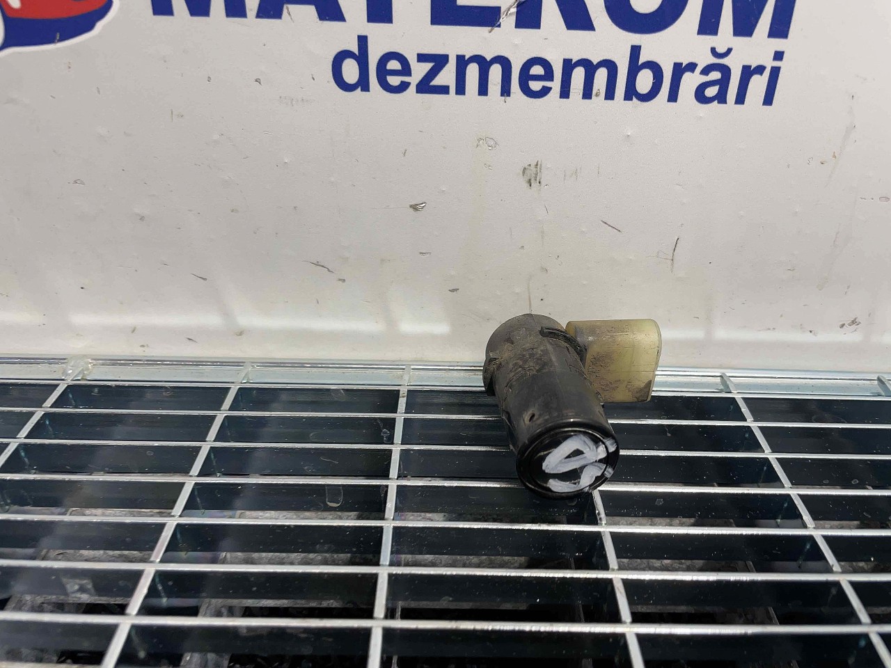 SENZOR PARCARE SPATE AUDI A8 A8 - - (2002 2005)