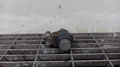 SENZOR PARCARE SPATE BMW SERIA 3 E 90 - - (2004 2007)