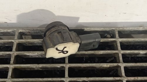 SENZOR PARCARE SPATE BMW SERIA 3 F 30 SERIA 3 F 30 - - (2011 2018)