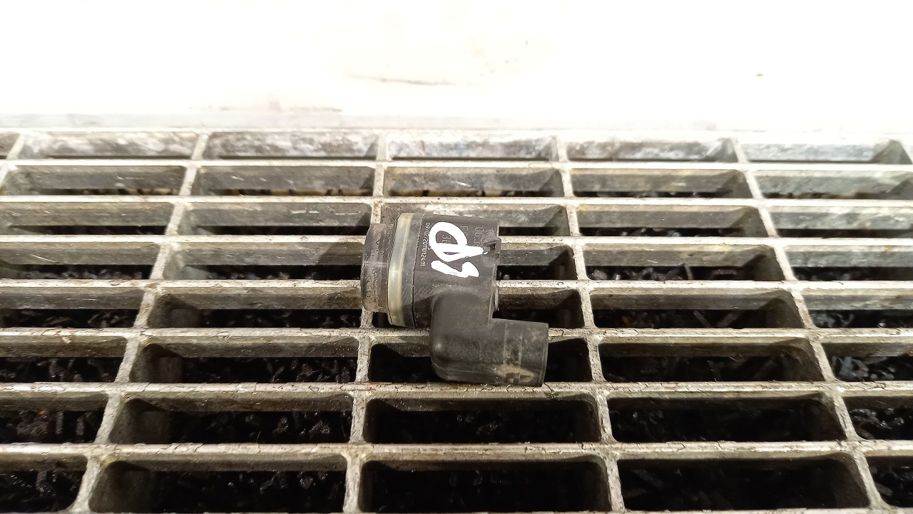 SENZOR PARCARE SPATE BMW SERIA 5 F 10 SERIA 5 F 10 - - (2010 2014)