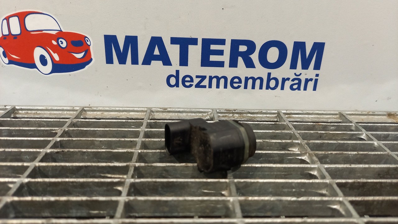 SENZOR PARCARE SPATE BMW SERIA 5 F 11 - - (2010 2014)