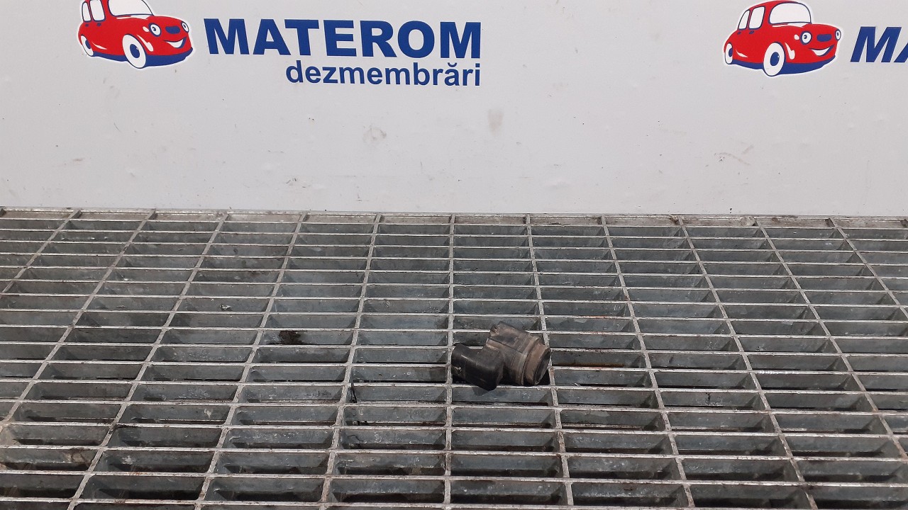 SENZOR PARCARE SPATE FORD FOCUS - - (2011 2014)