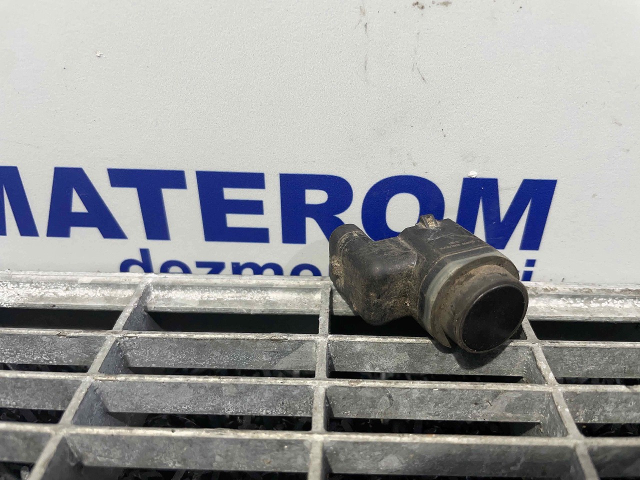 SENZOR PARCARE SPATE FORD FOCUS - - (2011 2014)