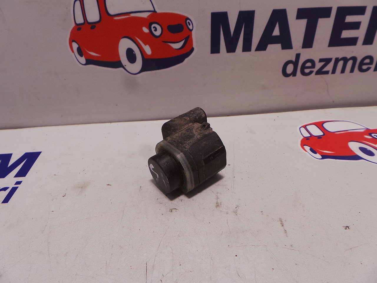 SENZOR PARCARE SPATE FORD FOCUS FOCUS - - (2011 2014)