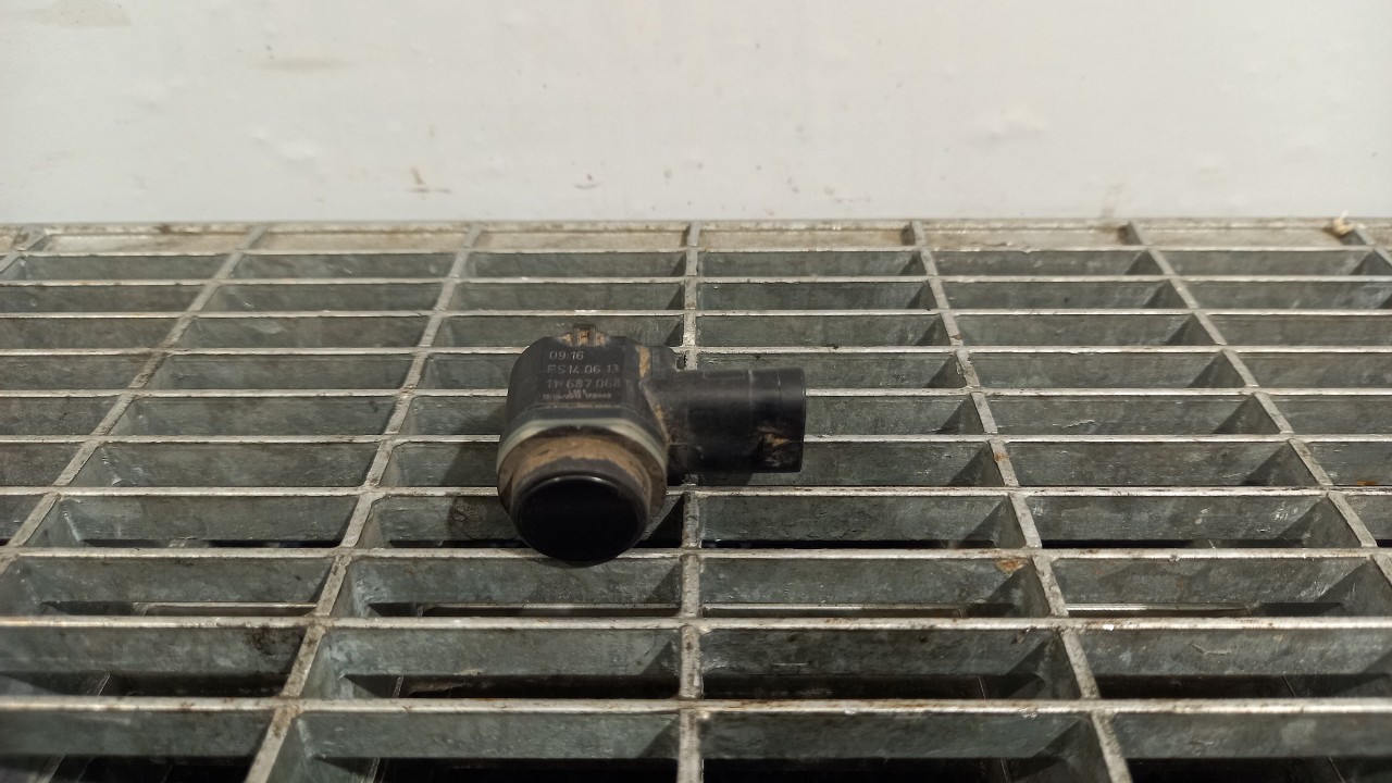 SENZOR PARCARE SPATE FORD KUGA - - (2012 2019)