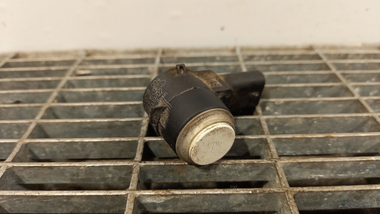 SENZOR PARCARE SPATE MERCEDES C-CLASS - - (2011 2014)