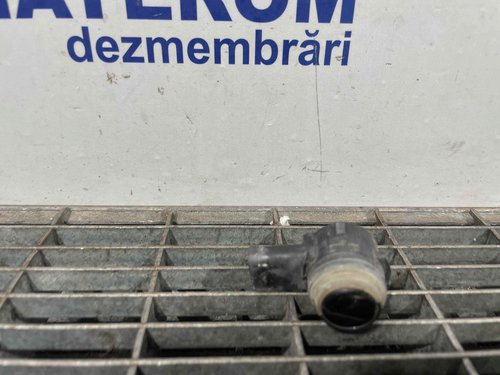 SENZOR PARCARE SPATE MERCEDES C-CLASS - - (2014 2018)