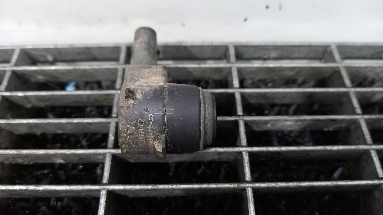 SENZOR PARCARE SPATE MERCEDES E-CLASS - - (2009 2016)