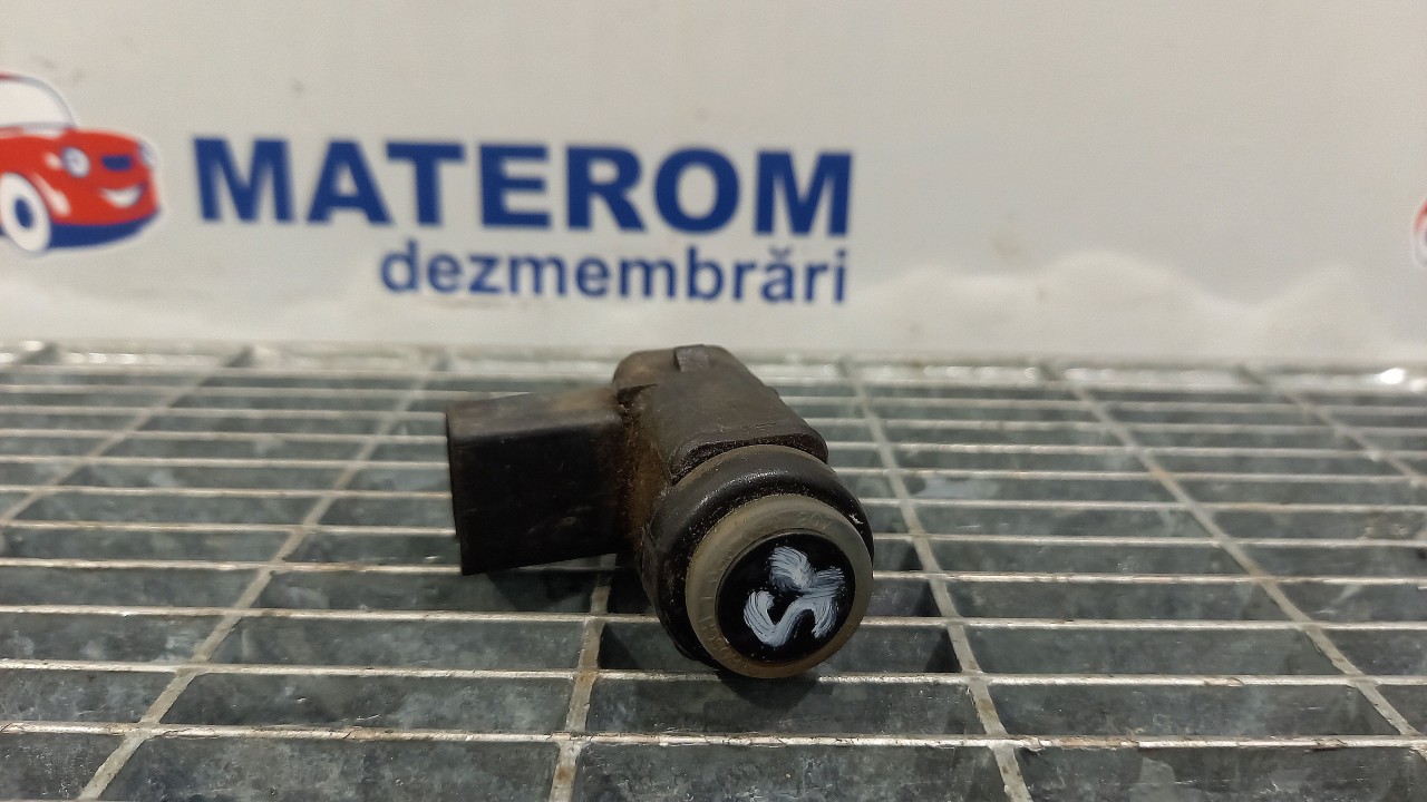 SENZOR PARCARE SPATE PORSCHE CAYENNE CAYENNE - - (2003 2010)
