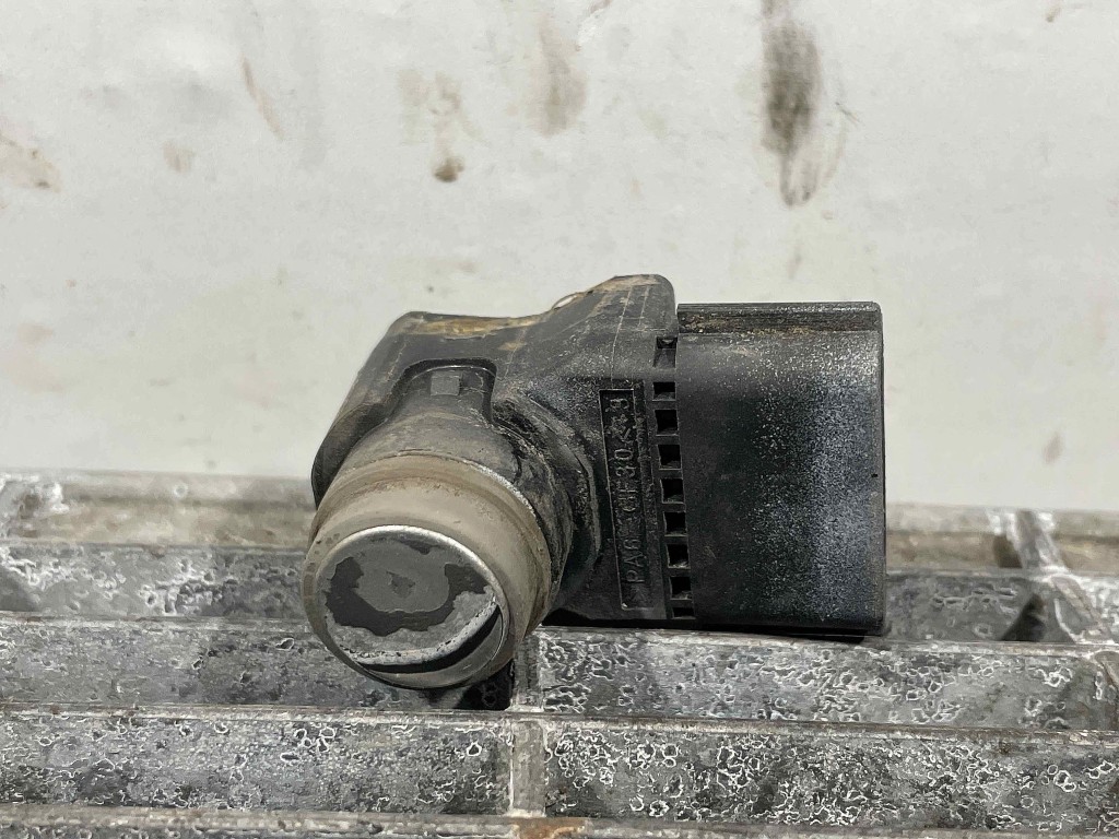SENZOR PARCARE SPATE TOYOTA AURIS - - (2015 2018)
