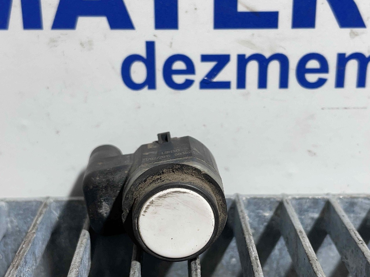 SENZOR PARCARE SPATE VW CADDY CADDY - - (2010 2015)