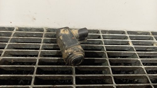 SENZOR PARCARE SPATE VW GOLF V - - (2004 2008)