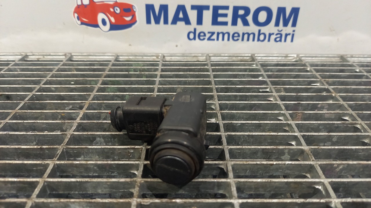 SENZOR PARCARE SPATE VW GOLF V GOLF V - - (2004 2008)