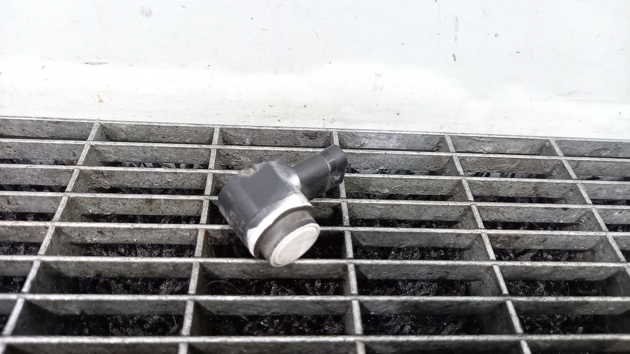 SENZOR PARCARE SPATE VW GOLF VI - - (2008 2012)