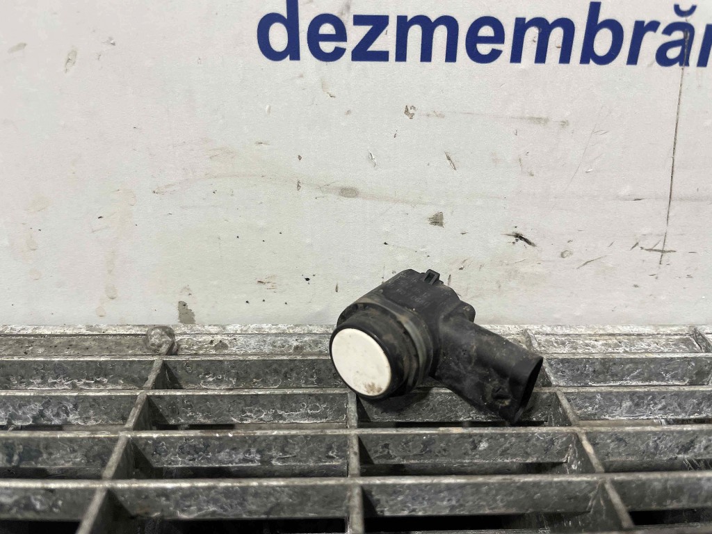 SENZOR PARCARE SPATE VW GOLF VI - - (2008 2012)