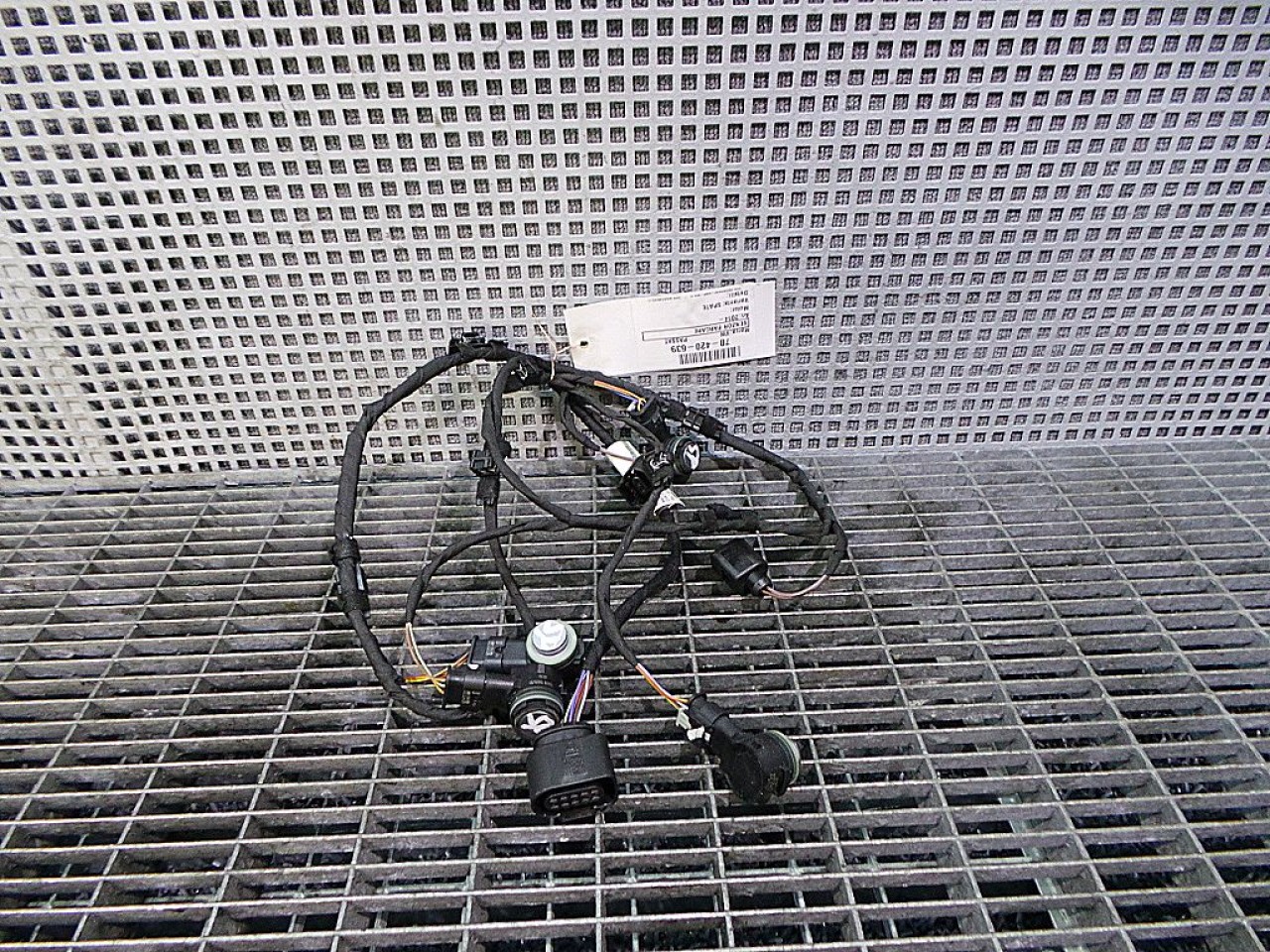 SENZOR PARCARE SPATE VW GOLF VII - - (2012 2016)