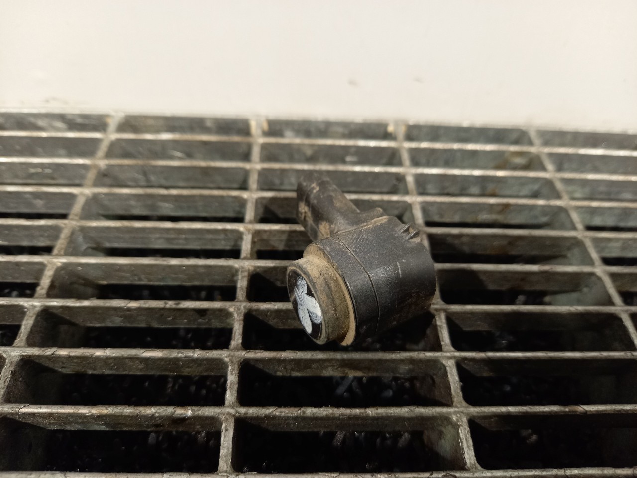 SENZOR PARCARE SPATE VW JETTA IV JETTA IV - - (2010 2019)