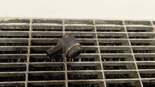 SENZOR PARCARE SPATE VW PASSAT - - (2010 2014)