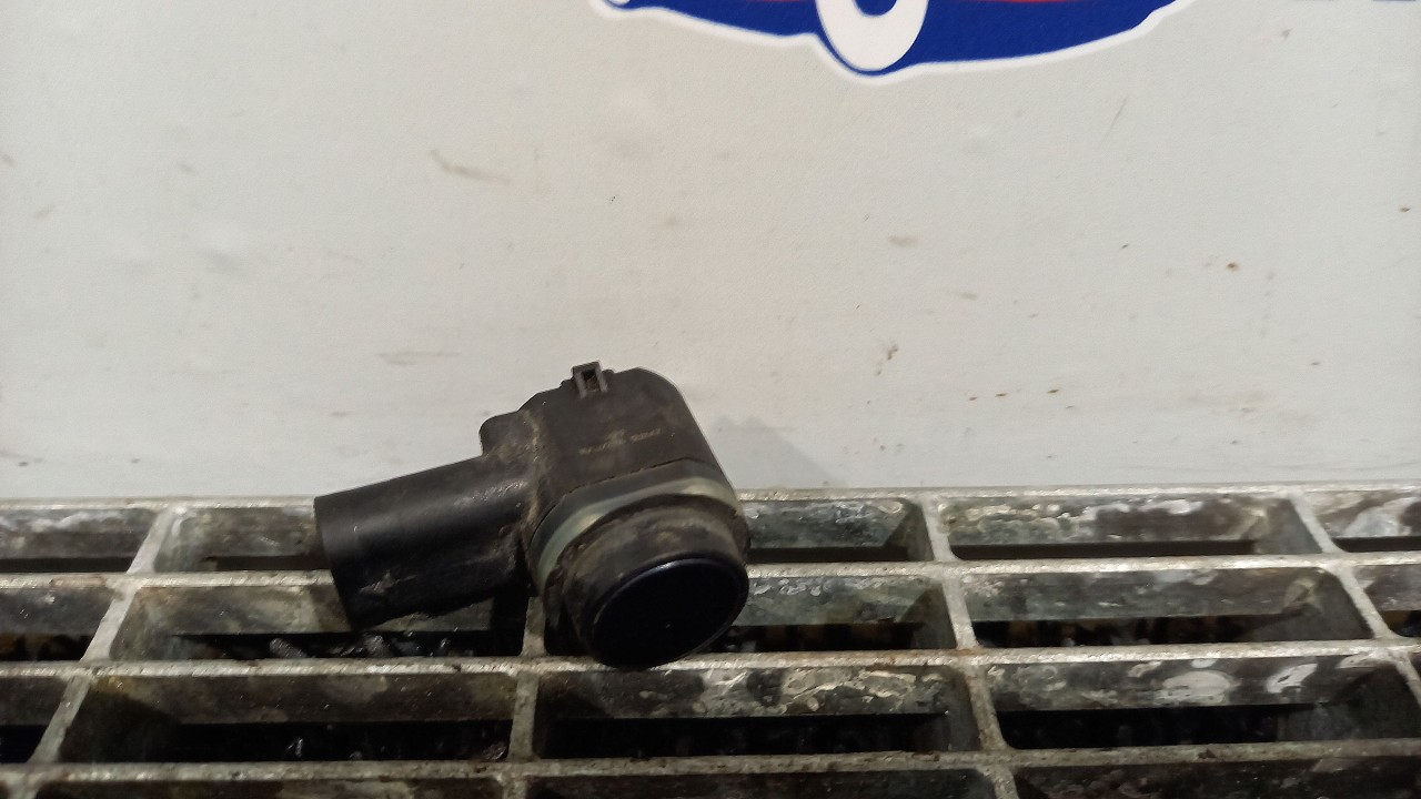 SENZOR PARCARE SPATE VW PASSAT - - (2010 2014)