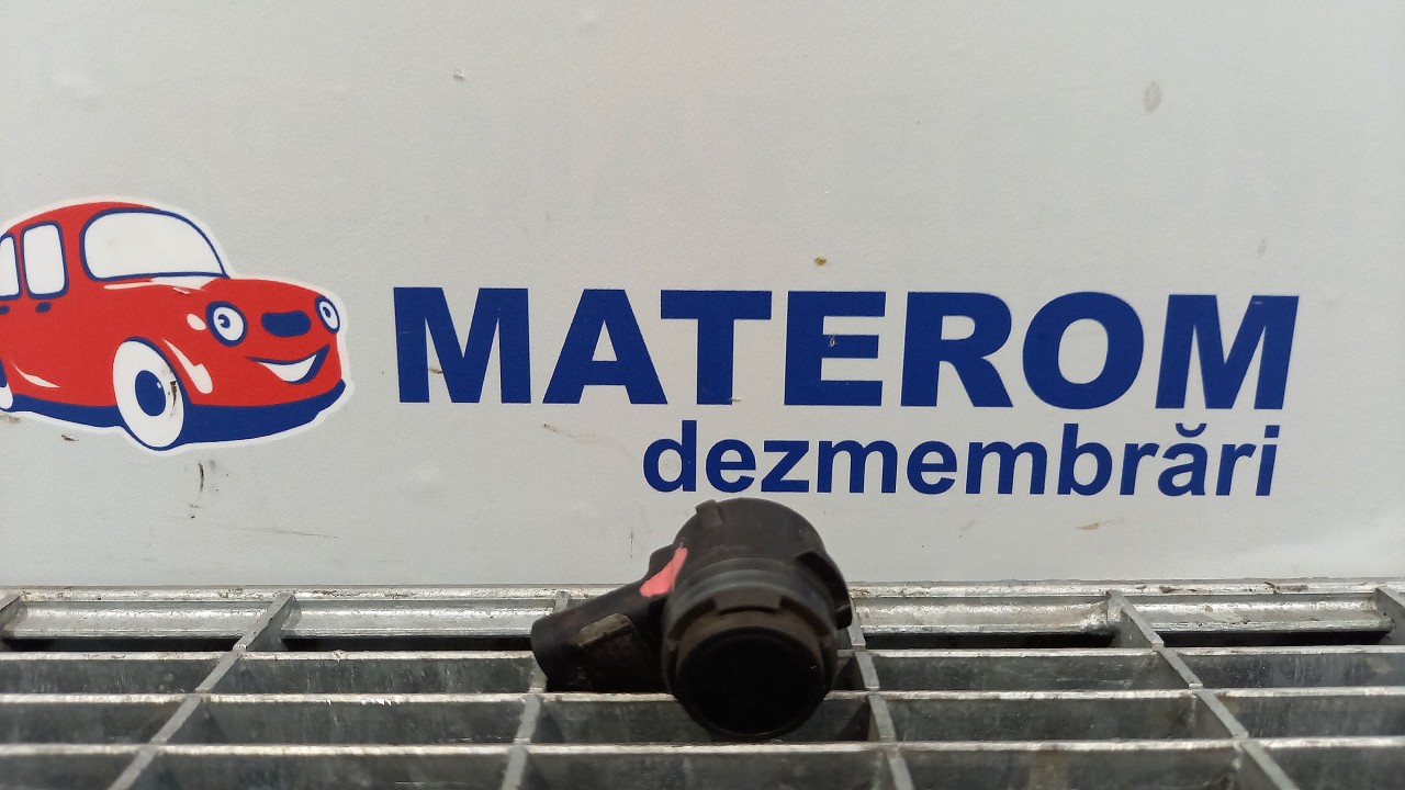 SENZOR PARCARE SPATE VW PASSAT - - (2014 2019)