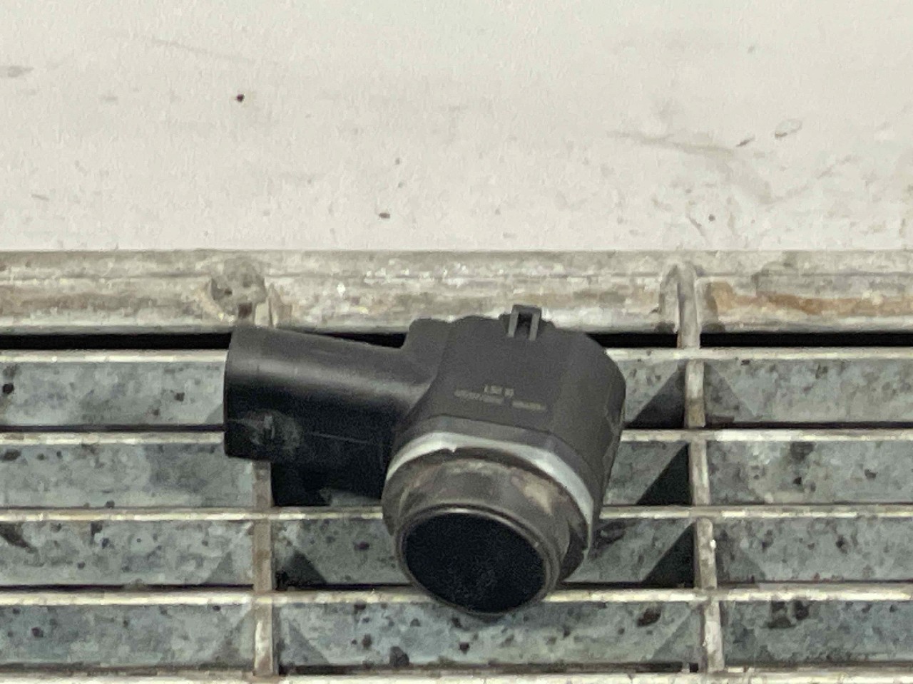 SENZOR PARCARE SPATE VW TIGUAN - - (2010 2015)