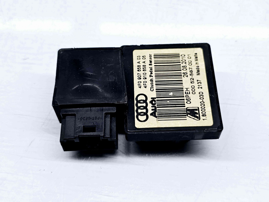 Senzor pedala acceleratie Audi A6 (4F2, C6) facelift [Fabr 2004-2010] 4F0907658A