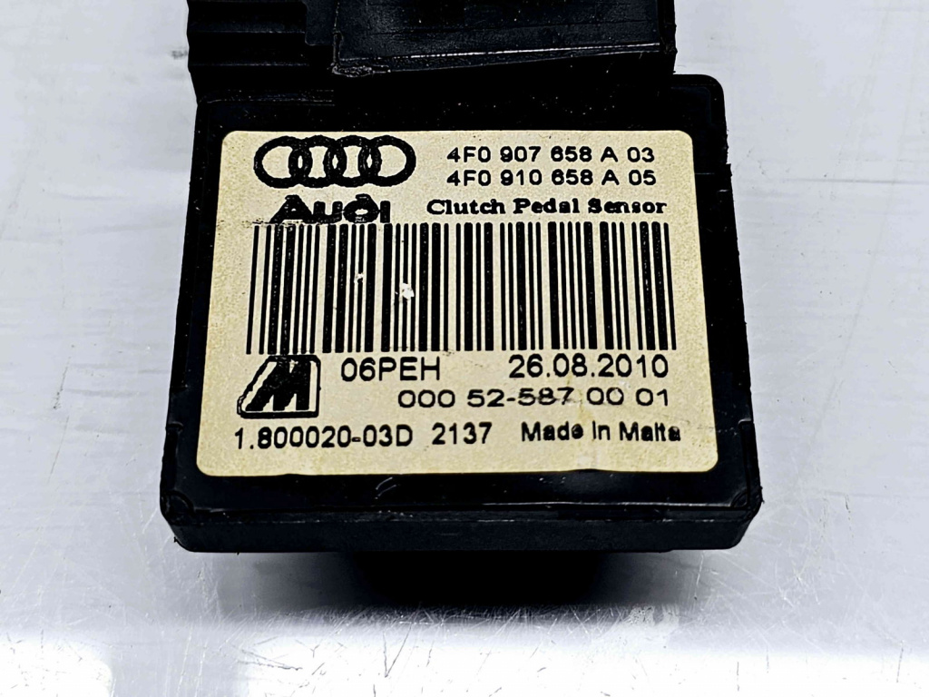 Senzor pedala acceleratie Audi A6 (4F2, C6) facelift [Fabr 2004-2010] 4F0907658A