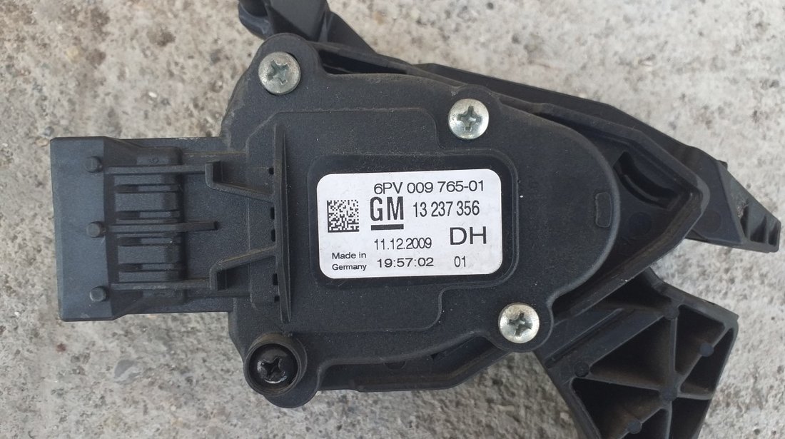 Senzor pedala acceleratie opel insignia 2008-2013 cod-13237356