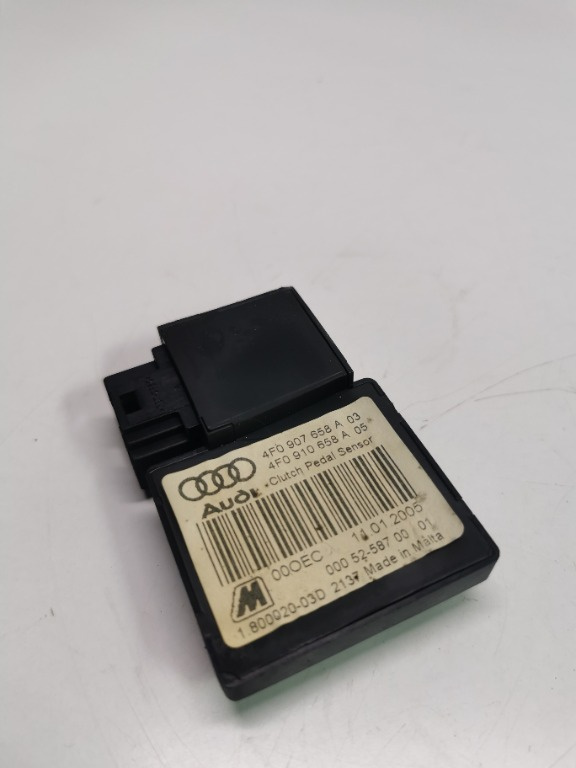 Senzor pedala ambreiaj Audi A6 C6 4F0907658A