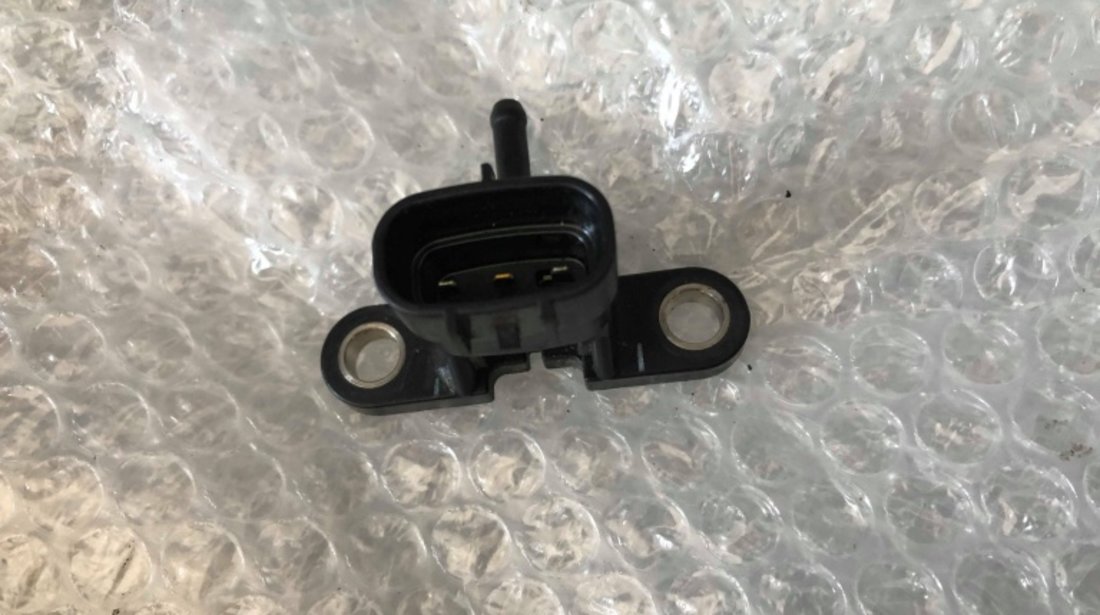 Senzor presiune 2.0 d mazda 3 5 dupa 2003 rf7j18211