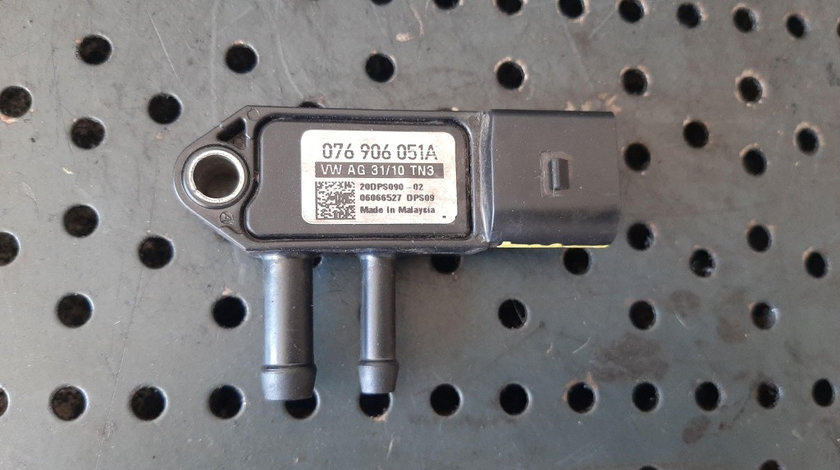 Senzor presiune 2.0 tdi bmm audi a3 8p vw passat b6 golf 5 jetta 076906051a