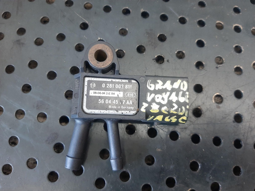 Senzor presiune 2.8 crd 163 cp ens chrysler grand voyager 5 0281002811
