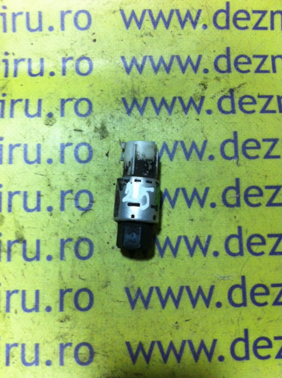 Senzor presiune ac Ford Focus [facelift] [2001 - 2007] Sedan 1.8 TDCi MT (115 hp) (DFW) Ghia