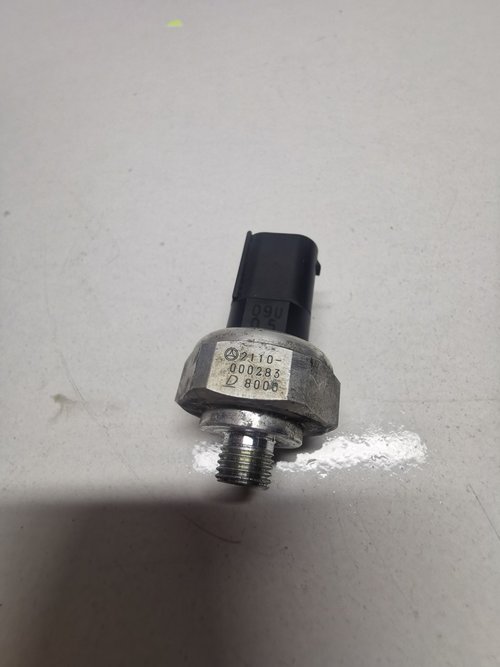 Senzor presiune Ac Mercedes A-class C-class E-class 2110000283 senzor clima