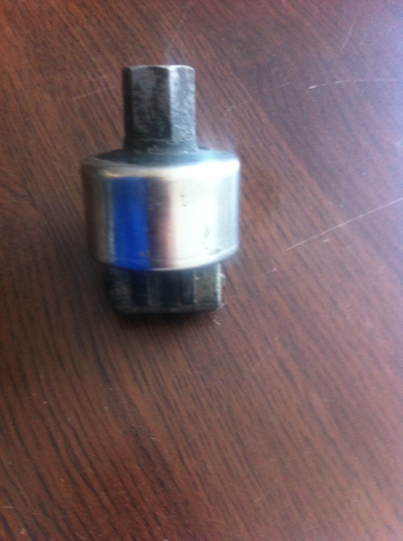 Senzor presiune ac Opel Vectra B [1995 - 1999] Sedan 4-usi 1.6 MT (101 hp) (36_) 1.6 16V