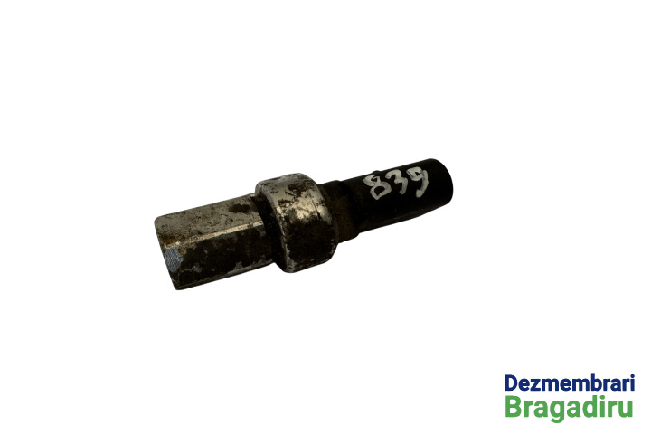 Senzor presiune ac Volkswagen VW Passat B6 [2005 - 2010] wagon 5-usi 2.0 TDI MT (170 hp) Cod motor: BMR