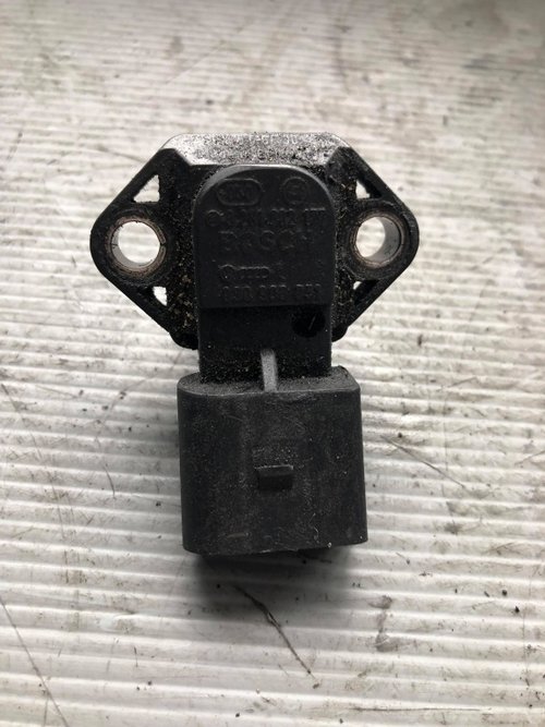 Senzor presiune audi a3 a4 a6 seat ibiza toledo vw polo 9n golf 4 038906051