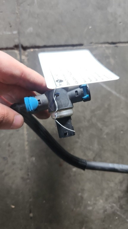Senzor presiune benzina Volvo S60 T3 1.5 B4154T4 2018 Cod : 31432653
