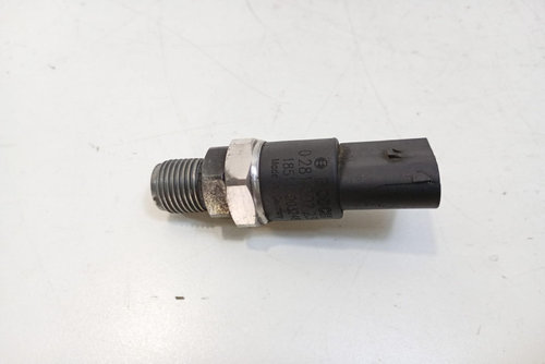 Senzor presiune combustibil 0281002239 Mercedes-Benz Vito W639 [2003 - 2010]