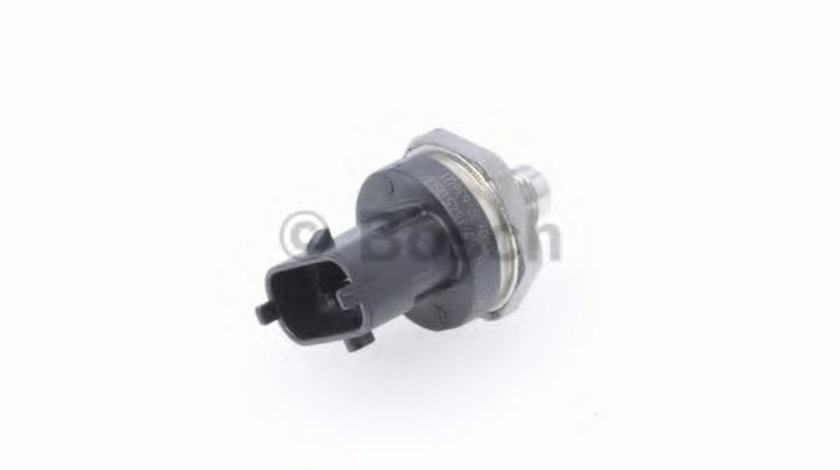 Senzor, presiune combustibil ALFA ROMEO 156 (932) (1997 - 2005) BOSCH 0 261 545 053 piesa NOUA