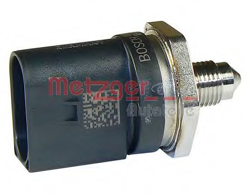Senzor, presiune combustibil AUDI A4 Allroad (8KH, B8) (2009 - 2016) METZGER 0906136 piesa NOUA