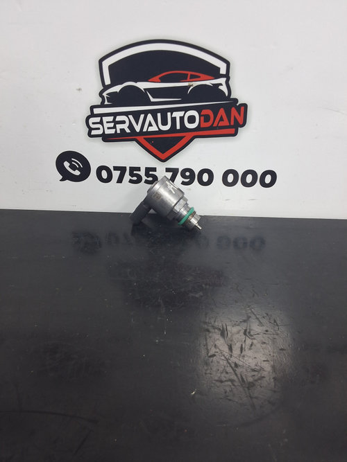 Senzor presiune combustibil Audi A6 (2010-2018) [4G2, C7] 2.0 Motorina 2012, 04L130764C