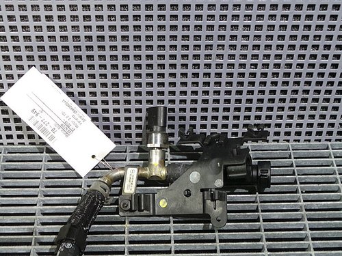 SENZOR PRESIUNE COMBUSTIBIL AUDI Q7 3.0 TDI - (2010 2015)