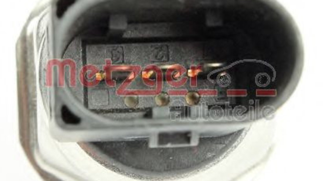 Senzor, presiune combustibil AUDI Q7 (4L) (2006 - 2015) METZGER 0906210 piesa NOUA