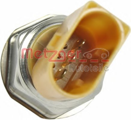 Senzor, presiune combustibil AUDI Q7 (4L) (2006 - 2015) METZGER 0906209 piesa NOUA